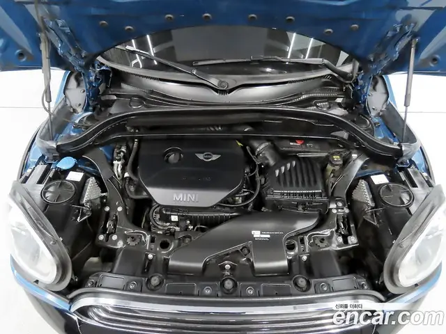 Mini Countryman 2018 1.5 автомат (гидро), миниатюра 6