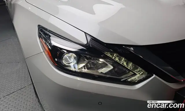 Nissan Altima 2018 2.5 автомат (гидро), миниатюра 7