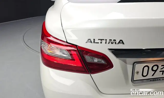 Nissan Altima 2018 2.5 автомат (гидро), миниатюра 8