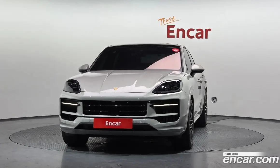 Porsche Cayenne 2025 4.0 автомат (гидро), фото 3 Porsche Cayenne 2025 4.0 автомат (гидро), фото 3