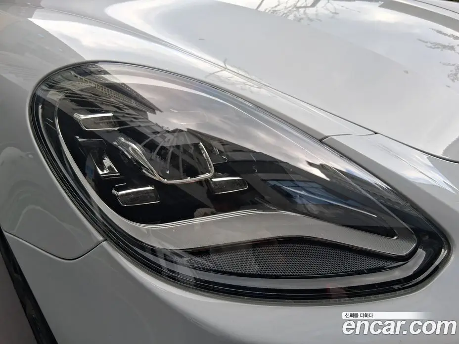 Porsche Panamera 2022 2.9 автомат (гидро), фото 17 Porsche Panamera 2022 2.9 автомат (гидро), фото 17