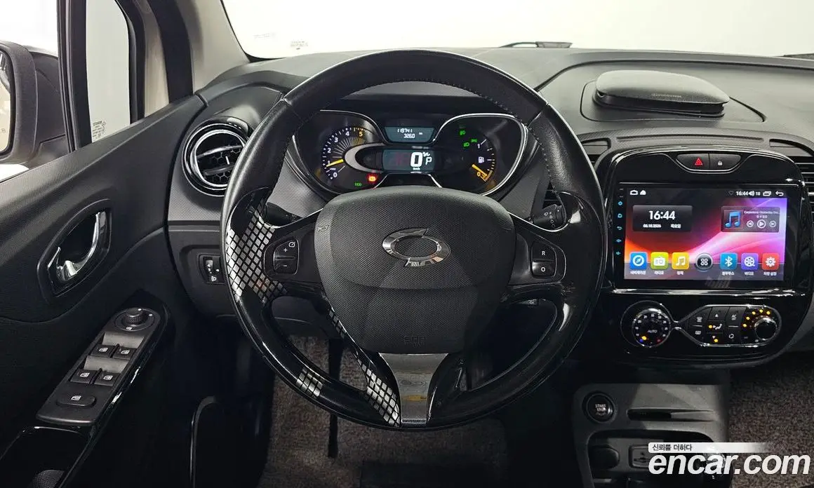 Renault (Samsung) QM3 2014 1.5 автомат (гидро), фото 19 Renault (Samsung) QM3 2014 1.5 автомат (гидро), фото 19