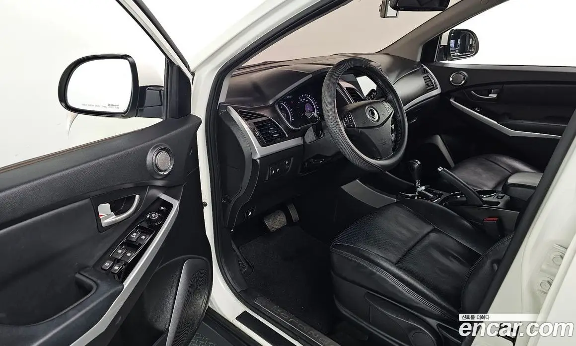 SsangYong Korando 2014 2.0 автомат (гидро), фото 13 SsangYong Korando 2014 2.0 автомат (гидро), фото 13