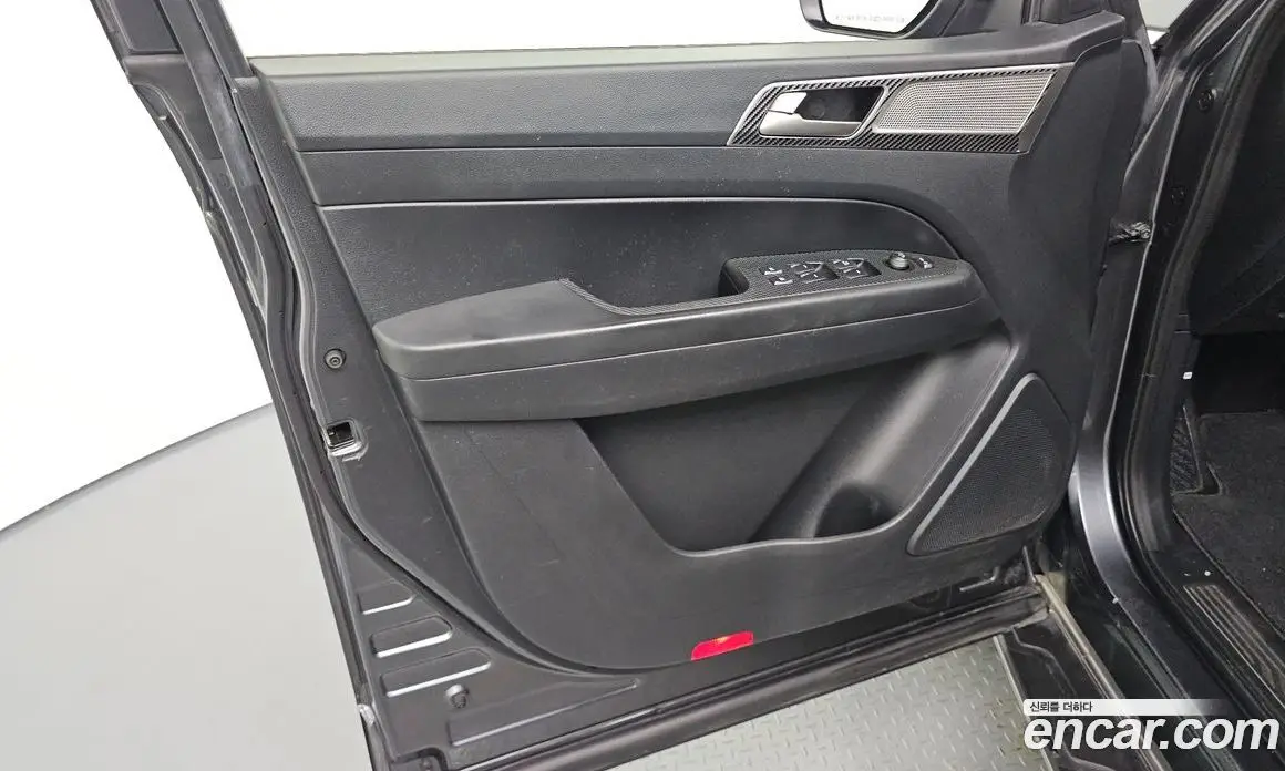 SsangYong Rexton 2019 2.2 автомат (гидро), фото 14 SsangYong Rexton 2019 2.2 автомат (гидро), фото 14