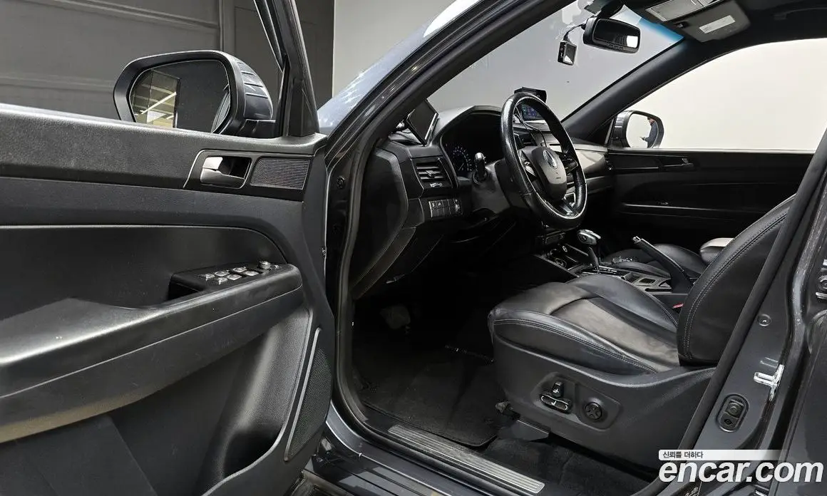 SsangYong Rexton 2020 2.2 автомат (гидро), фото 13