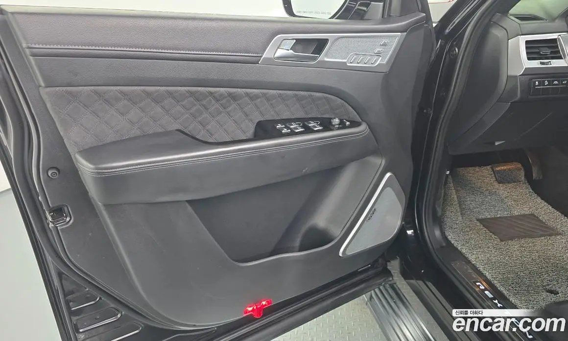 SsangYong Rexton 2021 2.2 автомат (гидро), фото 14