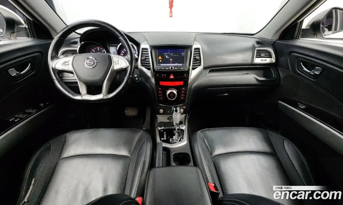 SsangYong TIBOLI 2015 1.6 автомат (гидро), фото 10