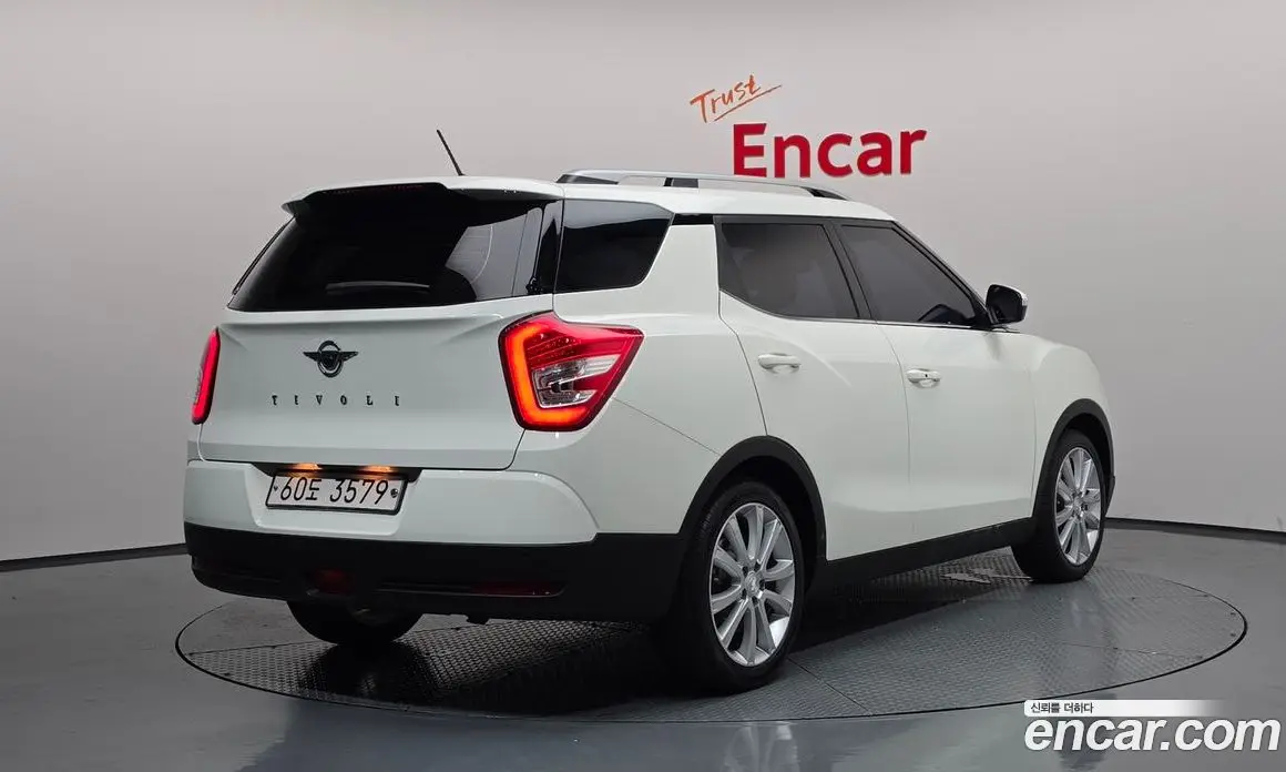 SsangYong TIBOLI 2017 1.6 автомат (гидро), фото 2