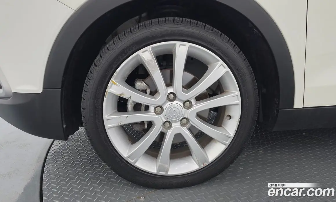 SsangYong TIBOLI 2017 1.6 автомат (гидро), фото 5