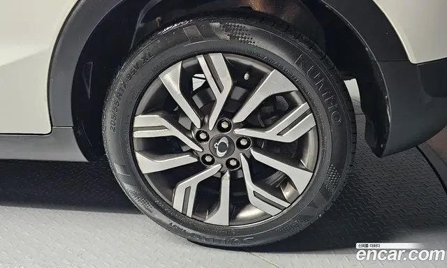 SsangYong TIBOLI 2018 1.6 автомат (гидро), миниатюра 7