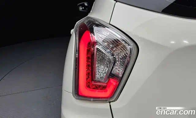 SsangYong TIBOLI 2018 1.6 автомат (гидро), миниатюра 9