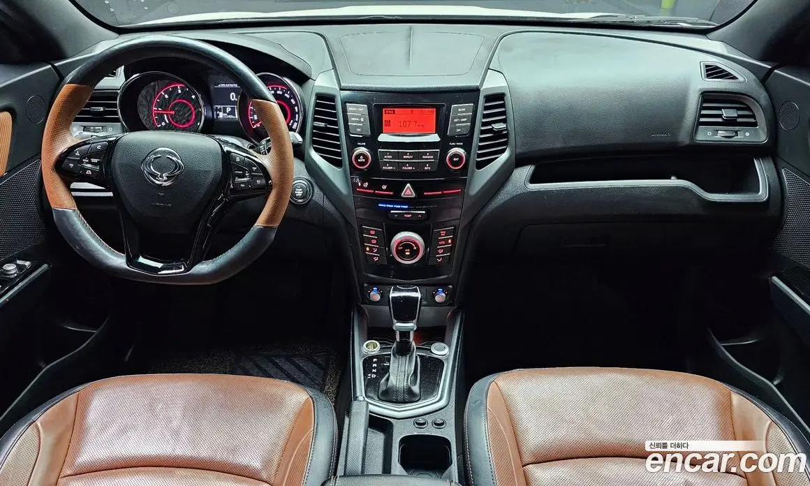 SsangYong TIBOLI 2018 1.6 автомат (гидро), фото 10