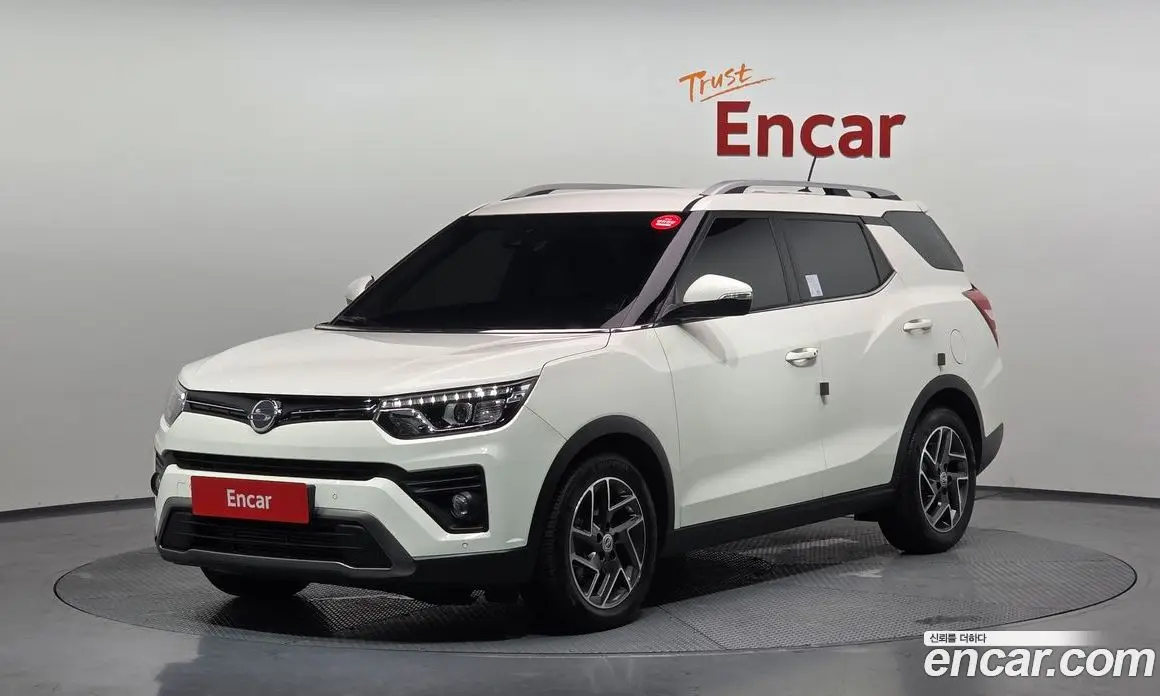 SsangYong TIBOLI 2021 1.5 автомат (гидро), фото 1 SsangYong TIBOLI 2021 1.5 автомат (гидро), фото 1