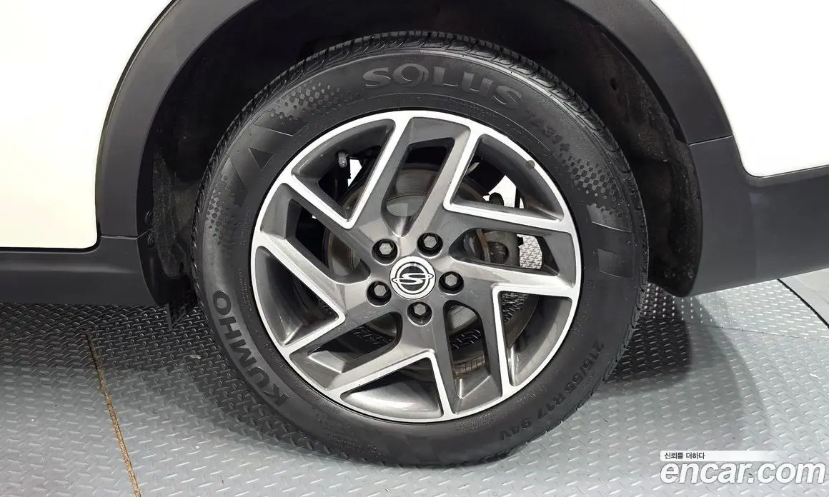 SsangYong TIBOLI 2021 1.5 автомат (гидро), фото 7 SsangYong TIBOLI 2021 1.5 автомат (гидро), фото 7