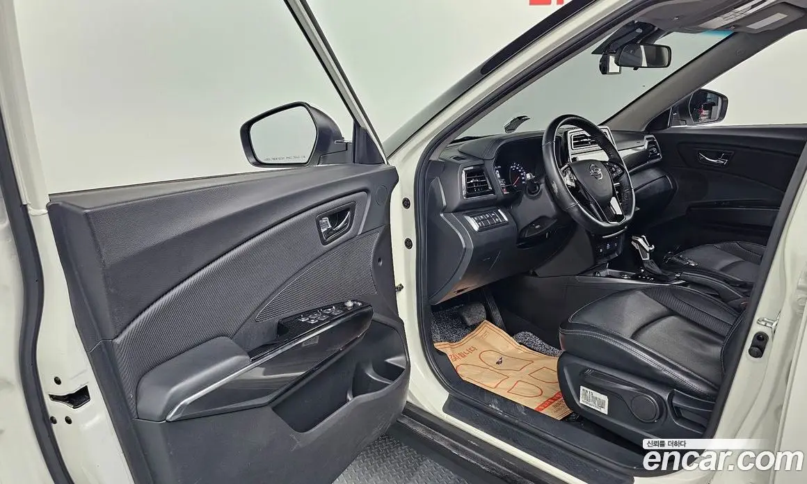 SsangYong TIBOLI 2022 1.5 автомат (гидро), фото 13