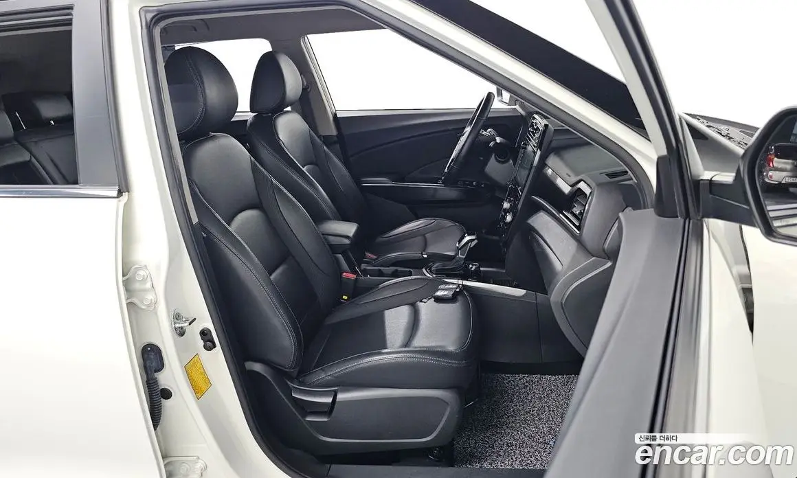 SsangYong TIBOLI 2022 1.5 автомат (гидро), фото 16