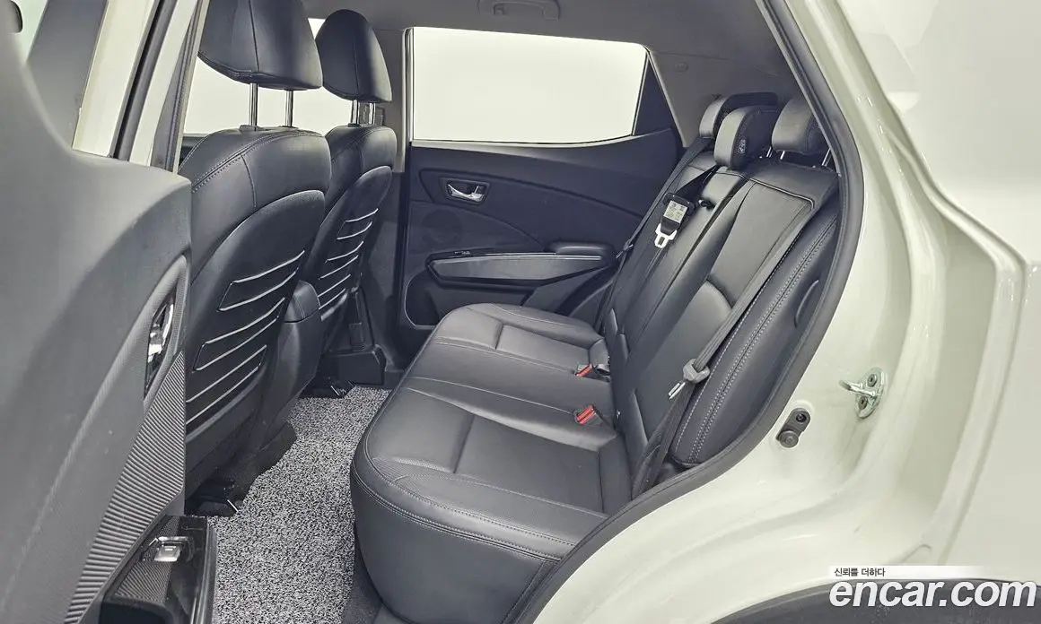 SsangYong TIBOLI 2022 1.5 автомат (гидро), фото 17