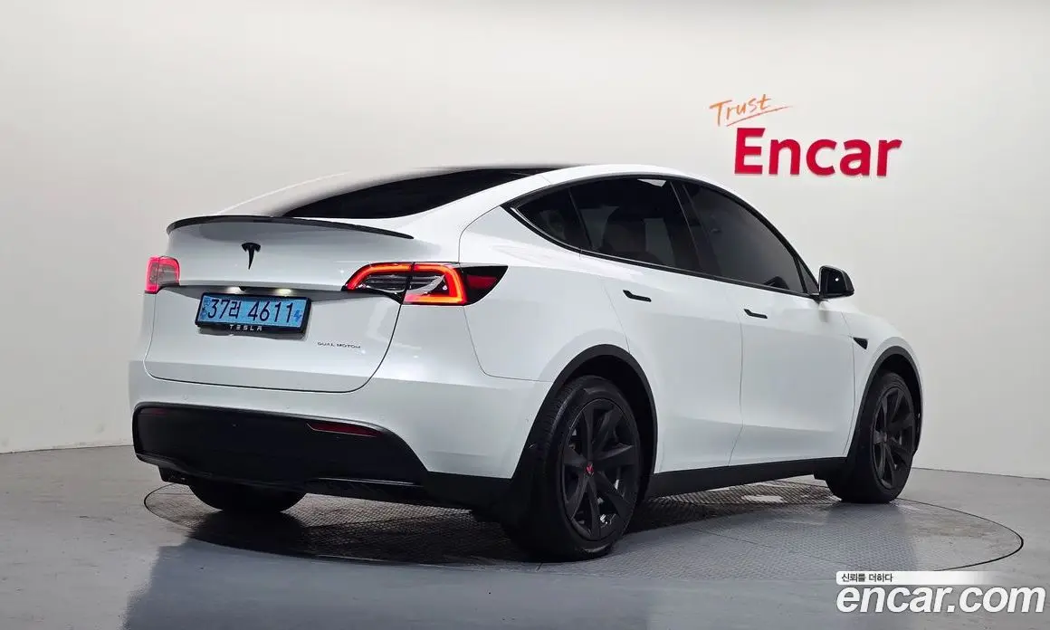Tesla Model Y 2021 0.2 автомат (гидро), фото 2