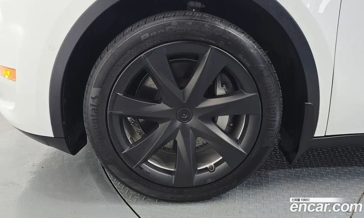 Tesla Model Y 2021 0.2 автомат (гидро), фото 5