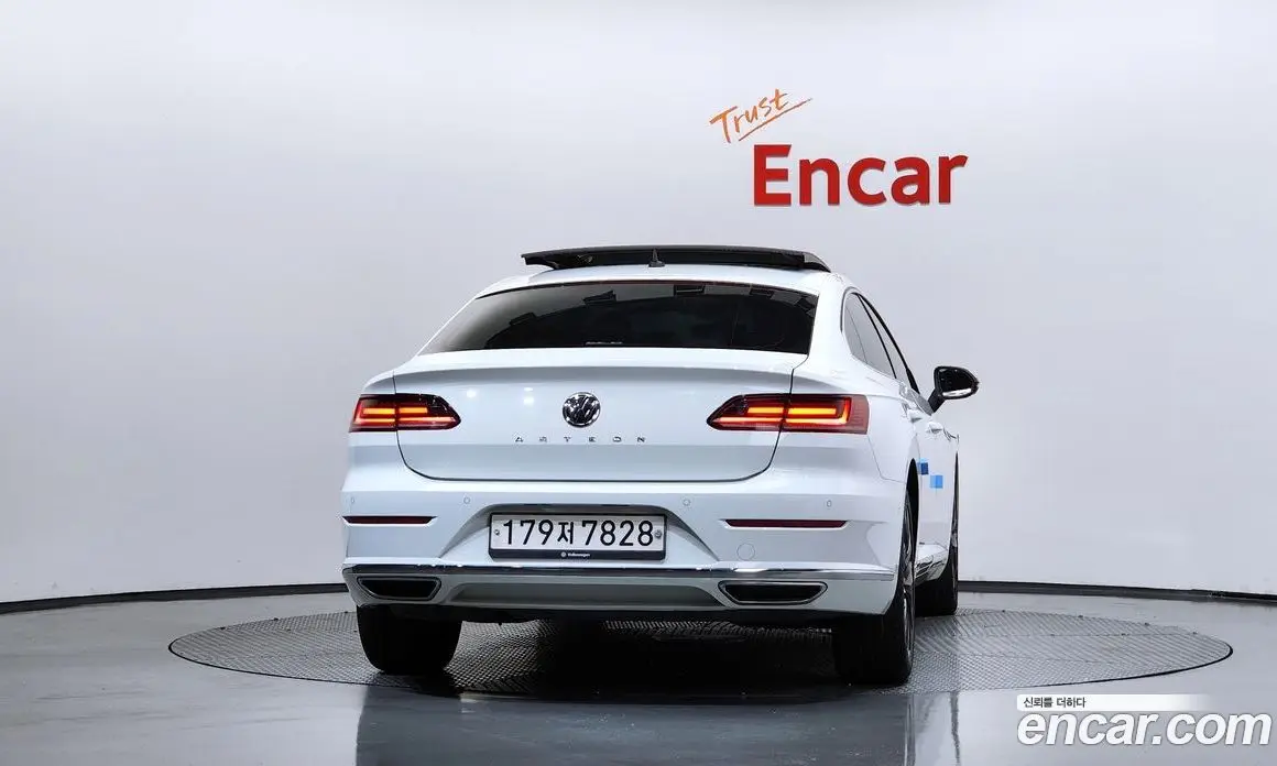 Volkswagen Arteon 2019 2.0 автомат (гидро), фото 4 Volkswagen Arteon 2019 2.0 автомат (гидро), фото 4