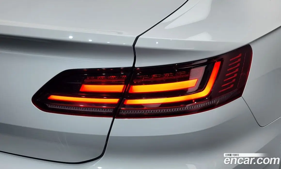 Volkswagen Arteon 2019 2.0 автомат (гидро), фото 9 Volkswagen Arteon 2019 2.0 автомат (гидро), фото 9