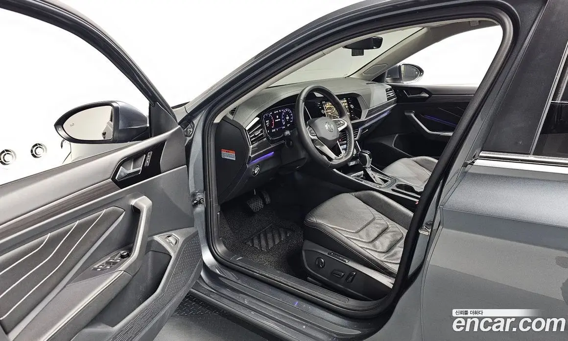 Volkswagen Jetta 2023 1.5 автомат (гидро), фото 13
