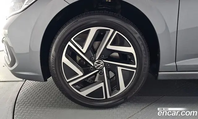Volkswagen Jetta 2023 1.5 автомат (гидро), миниатюра 5