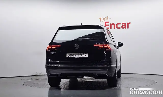 Volkswagen Tiguan 2020 2.0 автомат (гидро), миниатюра 3