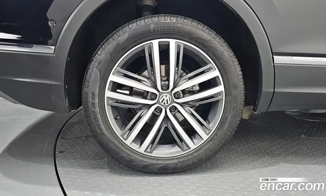 Volkswagen Tiguan 2020 2.0 автомат (гидро), миниатюра 4