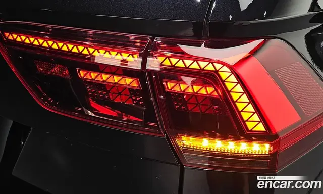 Volkswagen Tiguan 2020 2.0 автомат (гидро), миниатюра 8