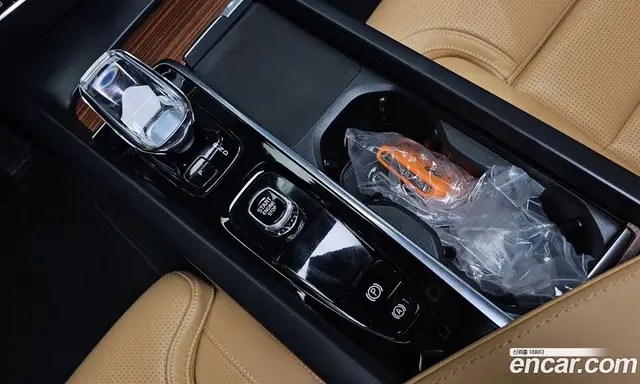 Volvo S60 2023 2.0 автомат (гидро), миниатюра 11 Volvo S60 2023 2.0 автомат (гидро), миниатюра 11