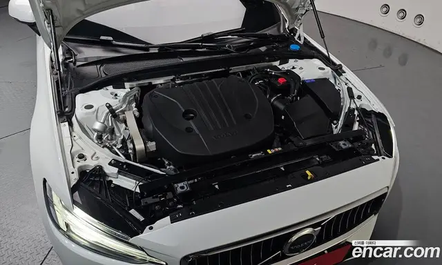 Volvo S60 2023 2.0 автомат (гидро), миниатюра 5 Volvo S60 2023 2.0 автомат (гидро), миниатюра 5
