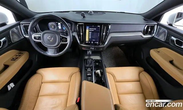 Volvo V60 2020 2.0 автомат (гидро), миниатюра 10 Volvo V60 2020 2.0 автомат (гидро), миниатюра 10