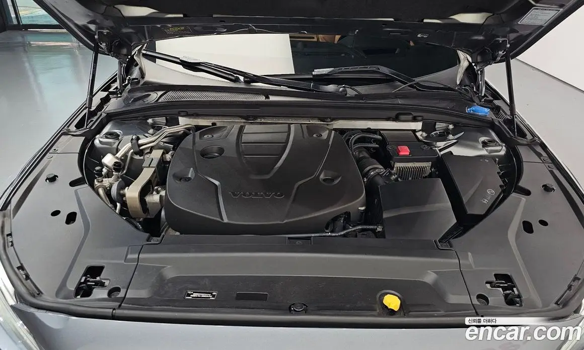 Volvo V90 2018 2.0 автомат (гидро), фото 6 Volvo V90 2018 2.0 автомат (гидро), фото 6