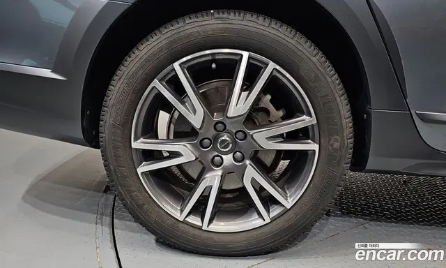 Volvo V90 2018 2.0 автомат (гидро), миниатюра 7 Volvo V90 2018 2.0 автомат (гидро), миниатюра 7