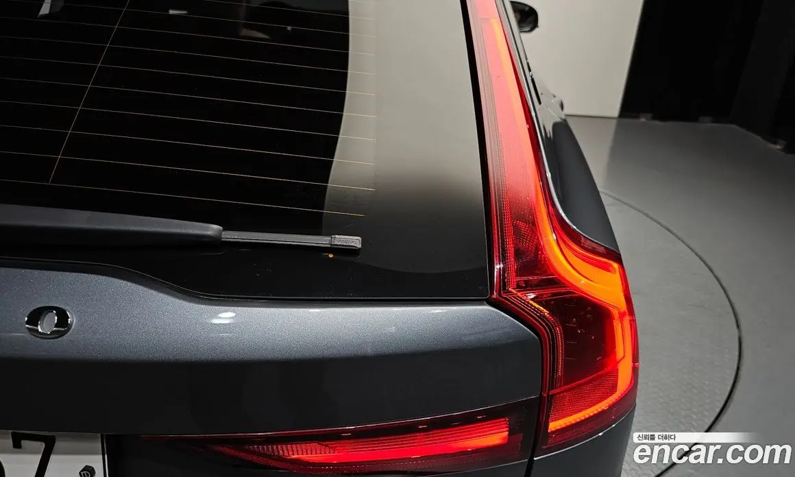 Volvo V90 2018 2.0 автомат (гидро), фото 9 Volvo V90 2018 2.0 автомат (гидро), фото 9