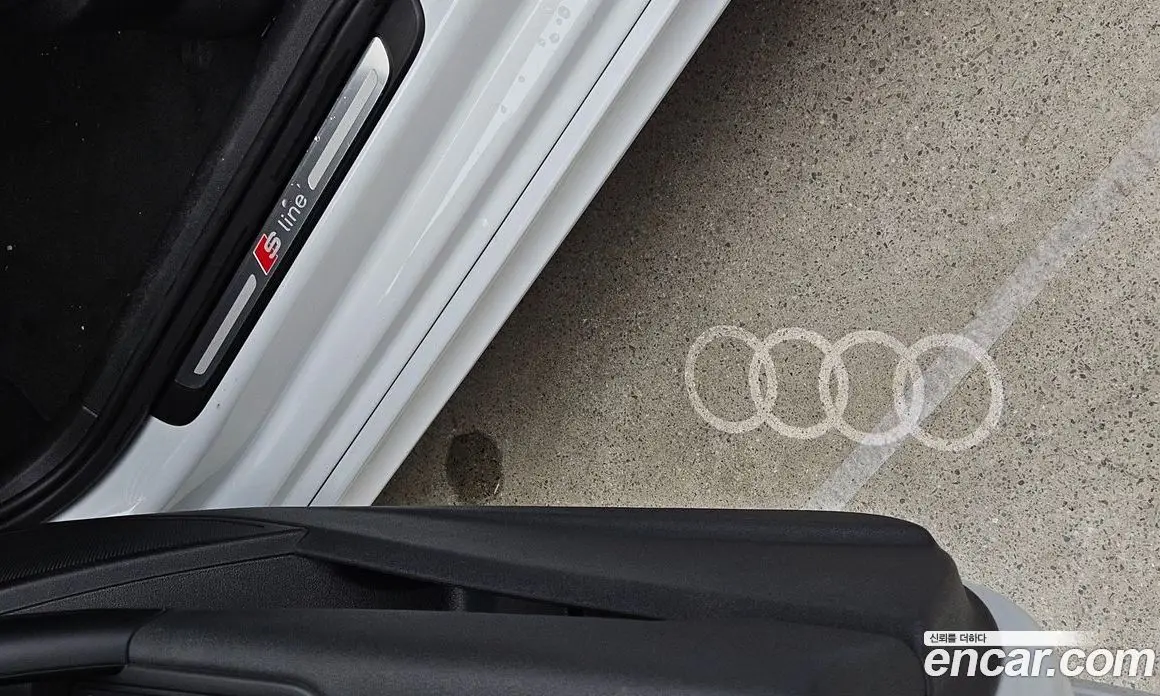 Audi A1 2013 1.6 автомат (гидро), фото 17