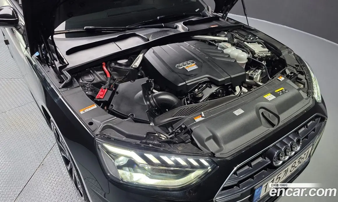 Audi A4 2023 2.0 автомат (гидро), фото 6
