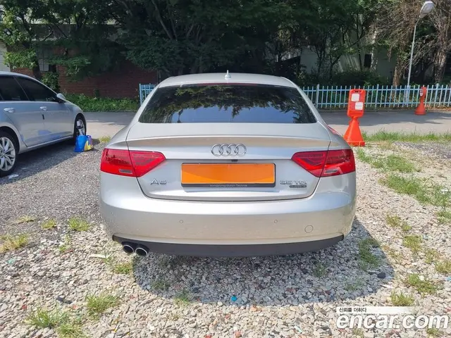 Audi A5 2015 2.0 автомат (гидро), миниатюра 5