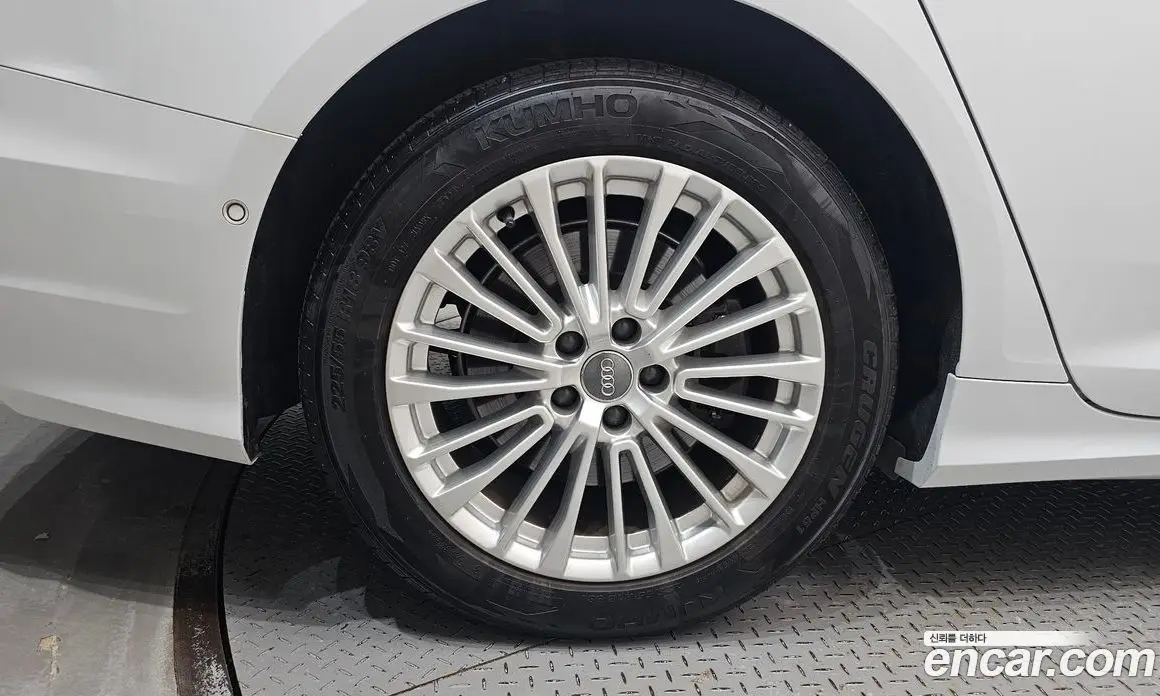 Audi A6 2020 2.0 автомат (гидро), фото 5 Audi A6 2020 2.0 автомат (гидро), фото 5
