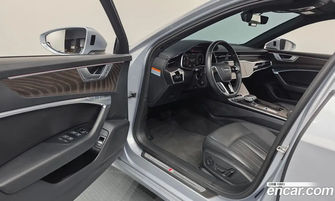 Audi A6 2021 2.0 автомат (гидро), фото 13 Audi A6 2021 2.0 автомат (гидро), фото 13
