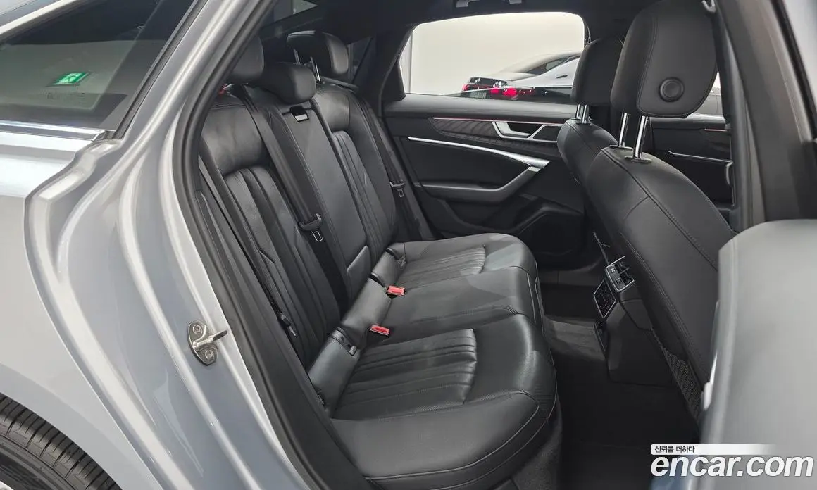 Audi A6 2021 2.0 автомат (гидро), фото 17 Audi A6 2021 2.0 автомат (гидро), фото 17