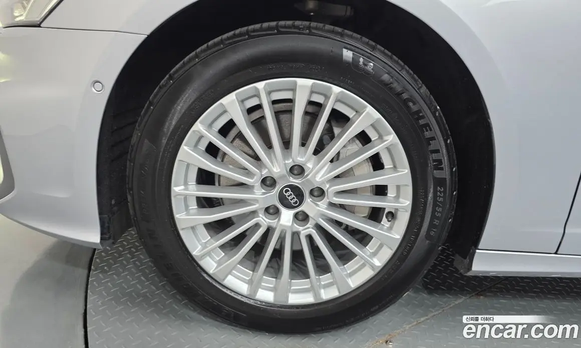 Audi A6 2021 2.0 автомат (гидро), фото 5 Audi A6 2021 2.0 автомат (гидро), фото 5