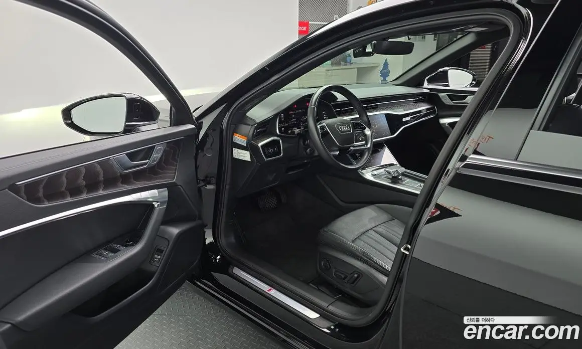 Audi A6 2022 2.0 автомат (гидро), фото 13