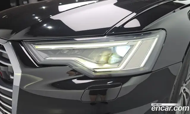 Audi A6 2022 2.0 автомат (гидро), миниатюра 8