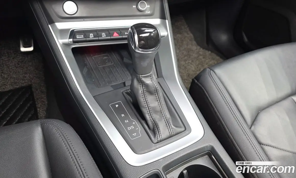 Audi Q3 2020 2.0 автомат (гидро), фото 12 Audi Q3 2020 2.0 автомат (гидро), фото 12