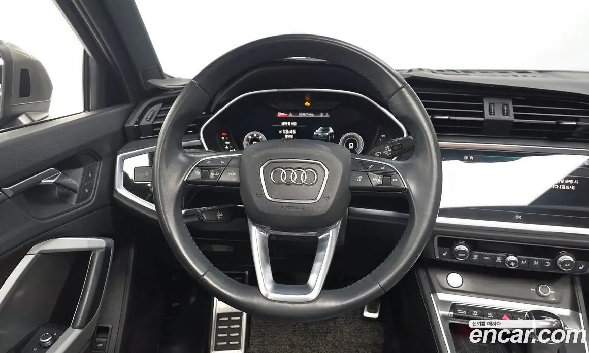 Audi Q3 2020 2.0 автомат (гидро), фото 18 Audi Q3 2020 2.0 автомат (гидро), фото 18