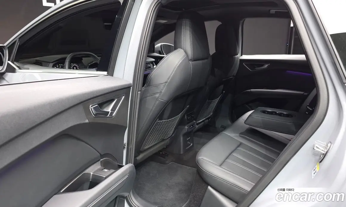 Audi Q4 e-tron 2025 0.2 автомат (гидро), фото 18 Audi Q4 e-tron 2025 0.2 автомат (гидро), фото 18