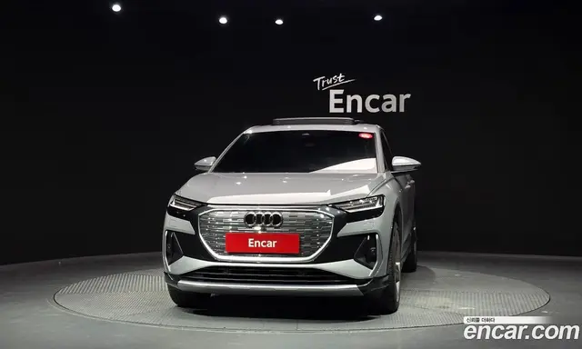 Audi Q4 e-tron 2025 0.2 автомат (гидро), миниатюра 3 Audi Q4 e-tron 2025 0.2 автомат (гидро), миниатюра 3