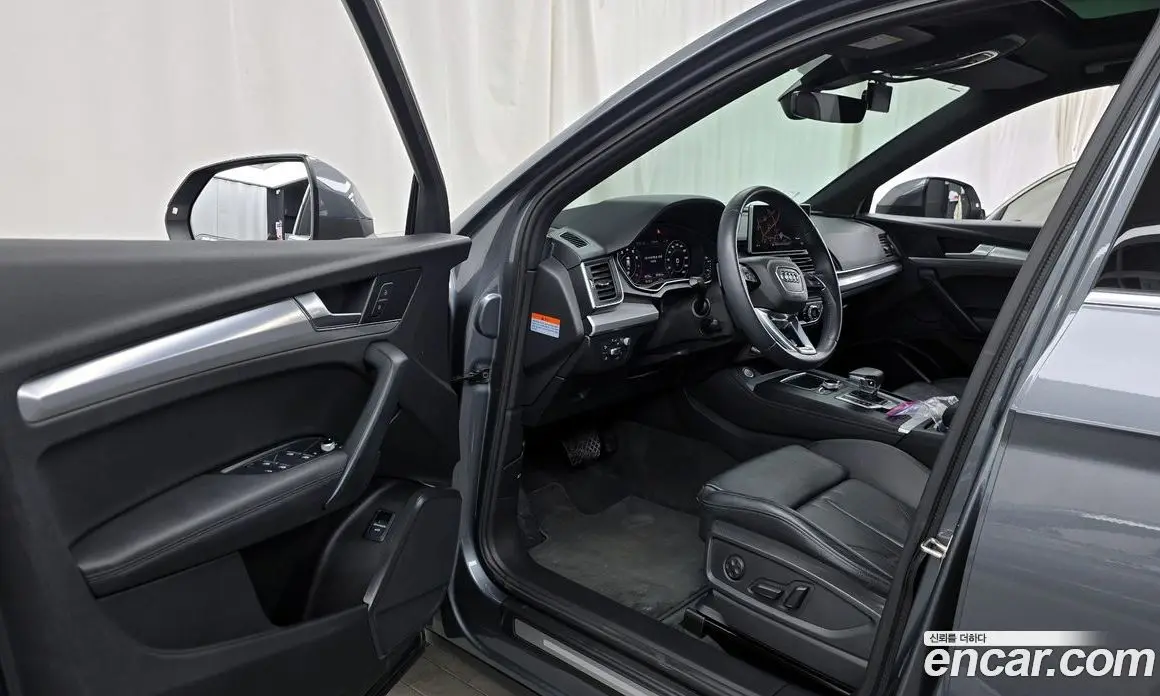 Audi Q5 2020 2.0 автомат (гидро), фото 13